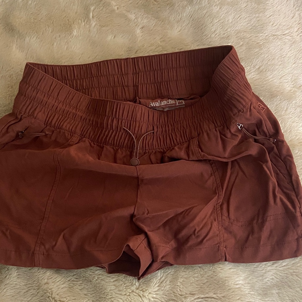 Avalanche Women's Athletic Shorts in Rust
